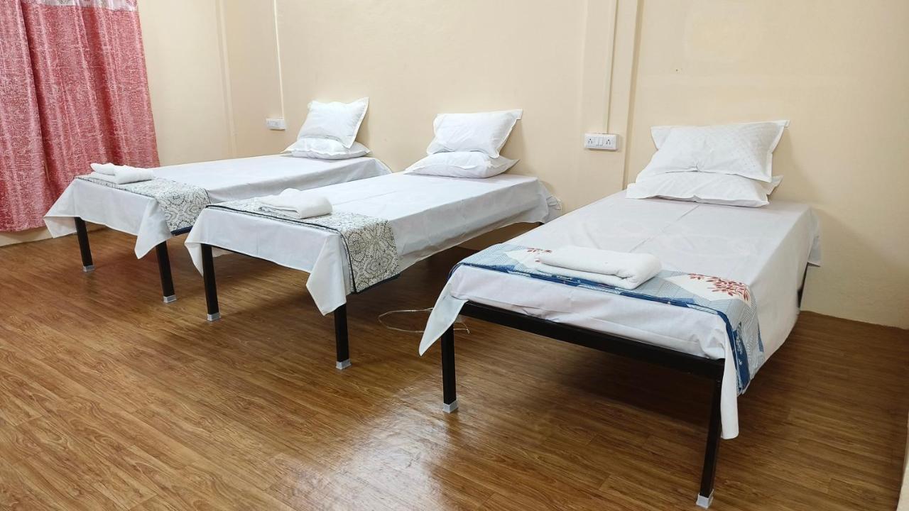 Nain Guest House Ujjain Dış mekan fotoğraf