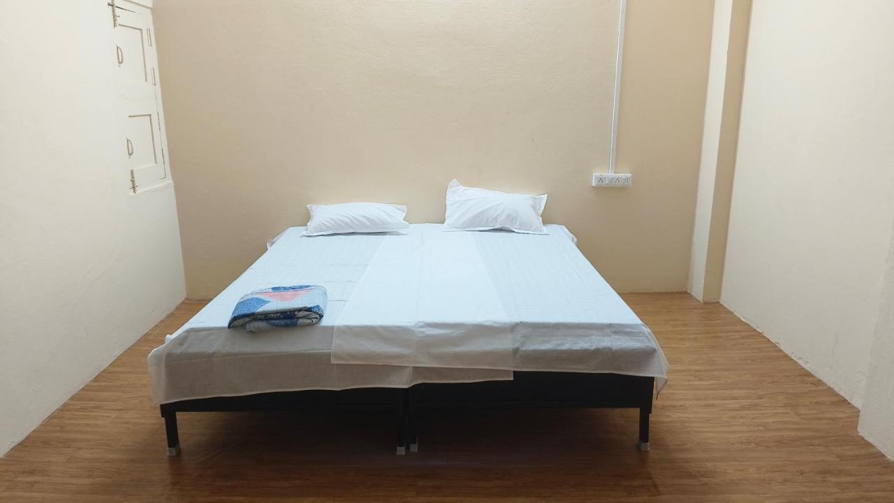 Nain Guest House Ujjain Dış mekan fotoğraf