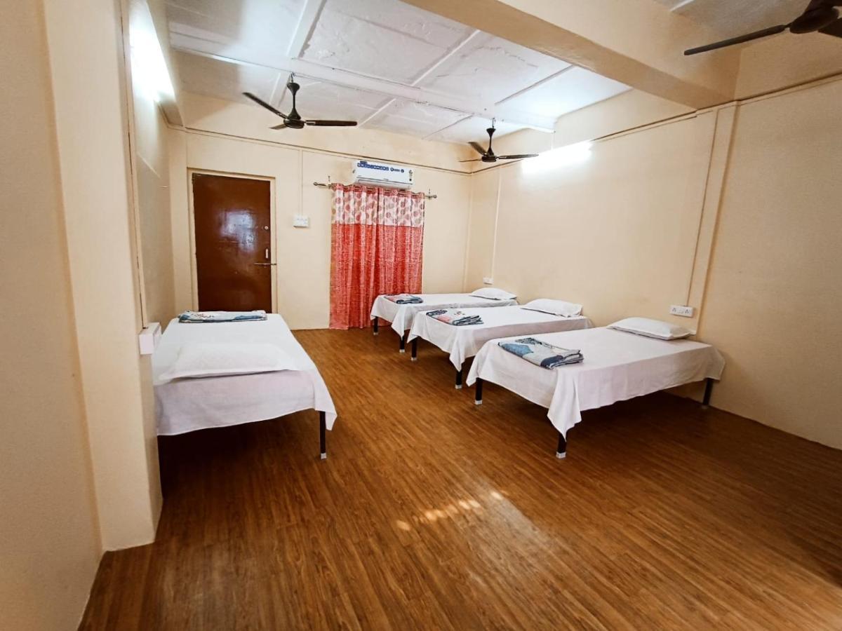 Nain Guest House Ujjain Dış mekan fotoğraf
