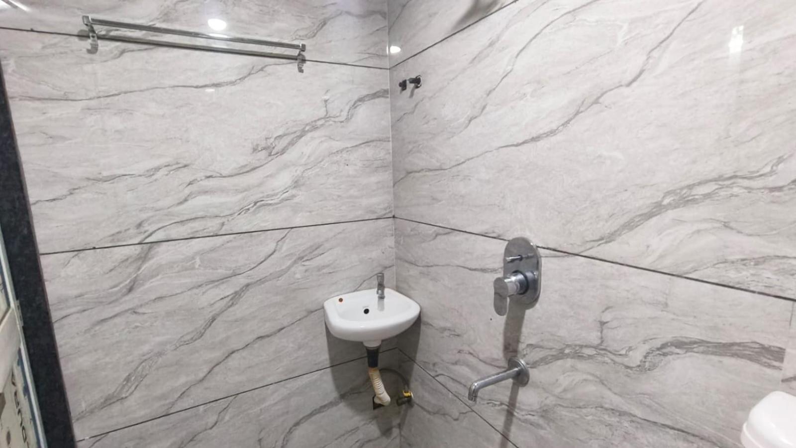 Nain Guest House Ujjain Dış mekan fotoğraf